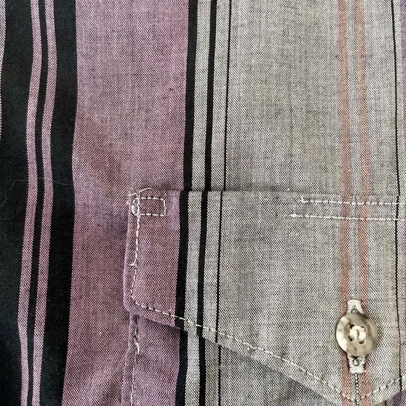 ❤️‍🔥SOLD❤️‍🔥Large Wrangler Button Down - Picture 5 of 5